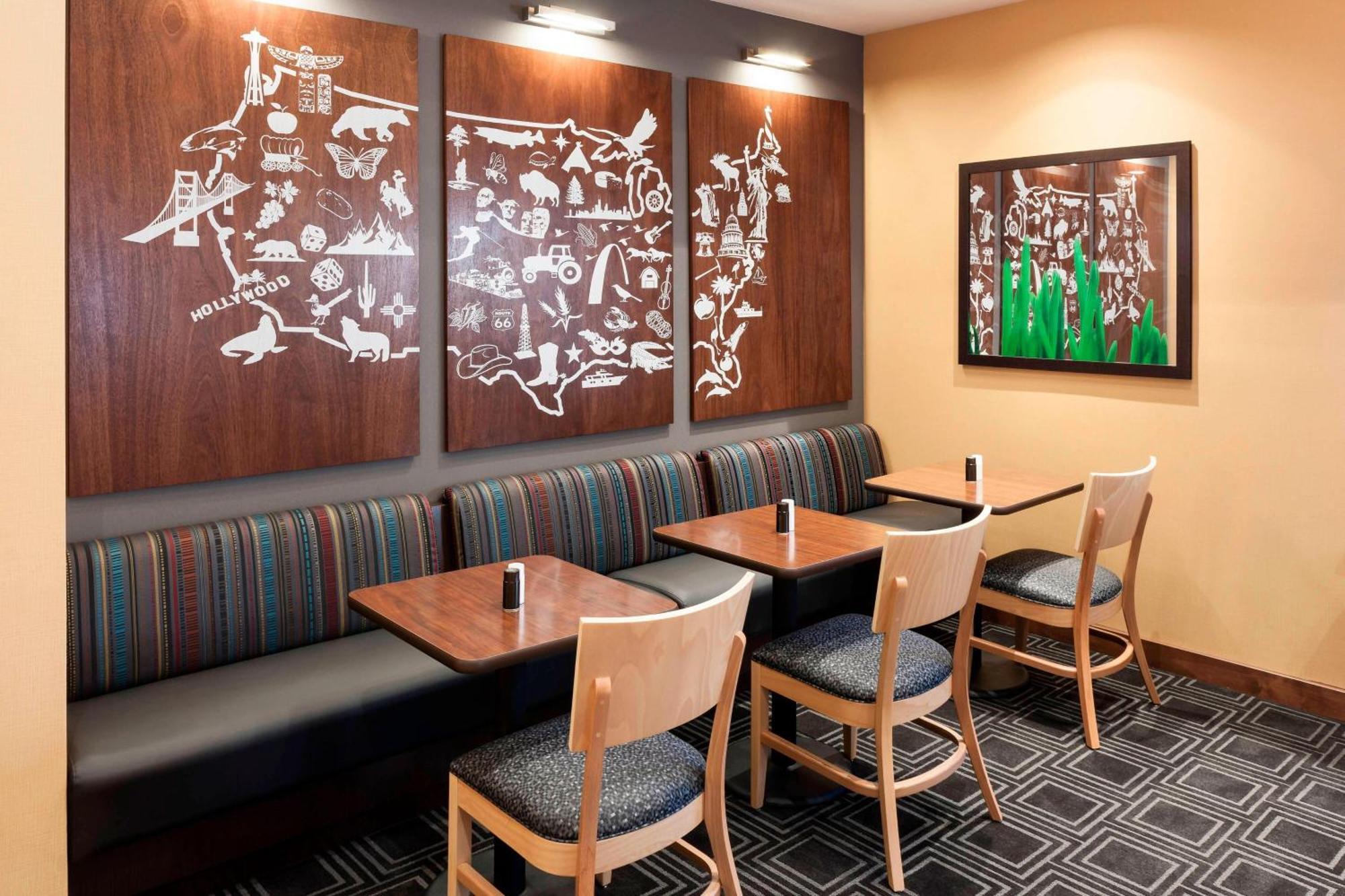 Towneplace Suites Dallas Las Colinas Irving Esterno foto