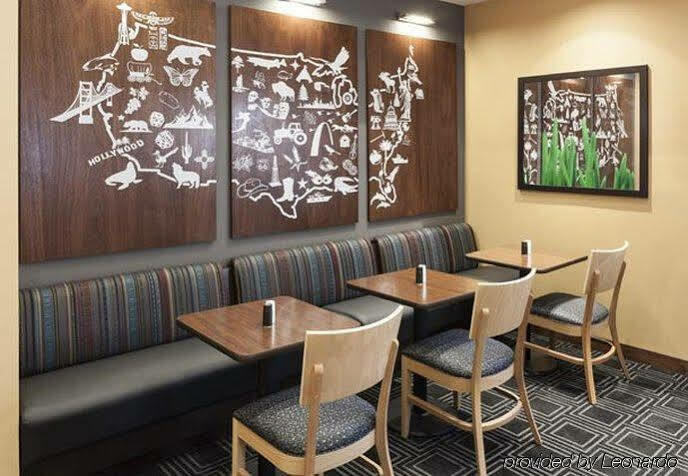 Towneplace Suites Dallas Las Colinas Irving Esterno foto